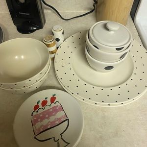 **updated to add a matching cookie jar** Kate Spade dishes